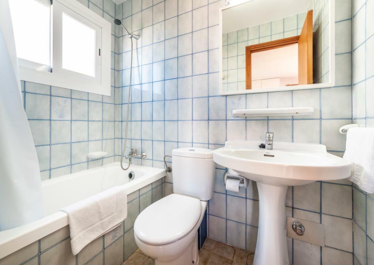 קאן פיקפורט Apartamentos Charlys Can Picafort מראה חיצוני תמונה