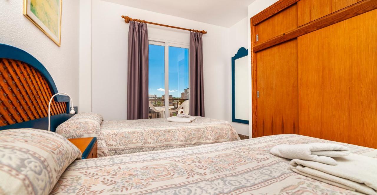 קאן פיקפורט Apartamentos Charlys Can Picafort מראה חיצוני תמונה