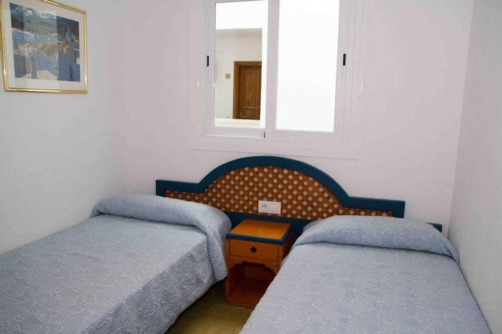 קאן פיקפורט Apartamentos Charlys Can Picafort מראה חיצוני תמונה