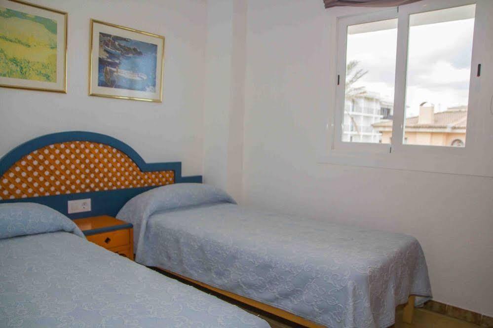 קאן פיקפורט Apartamentos Charlys Can Picafort מראה חיצוני תמונה